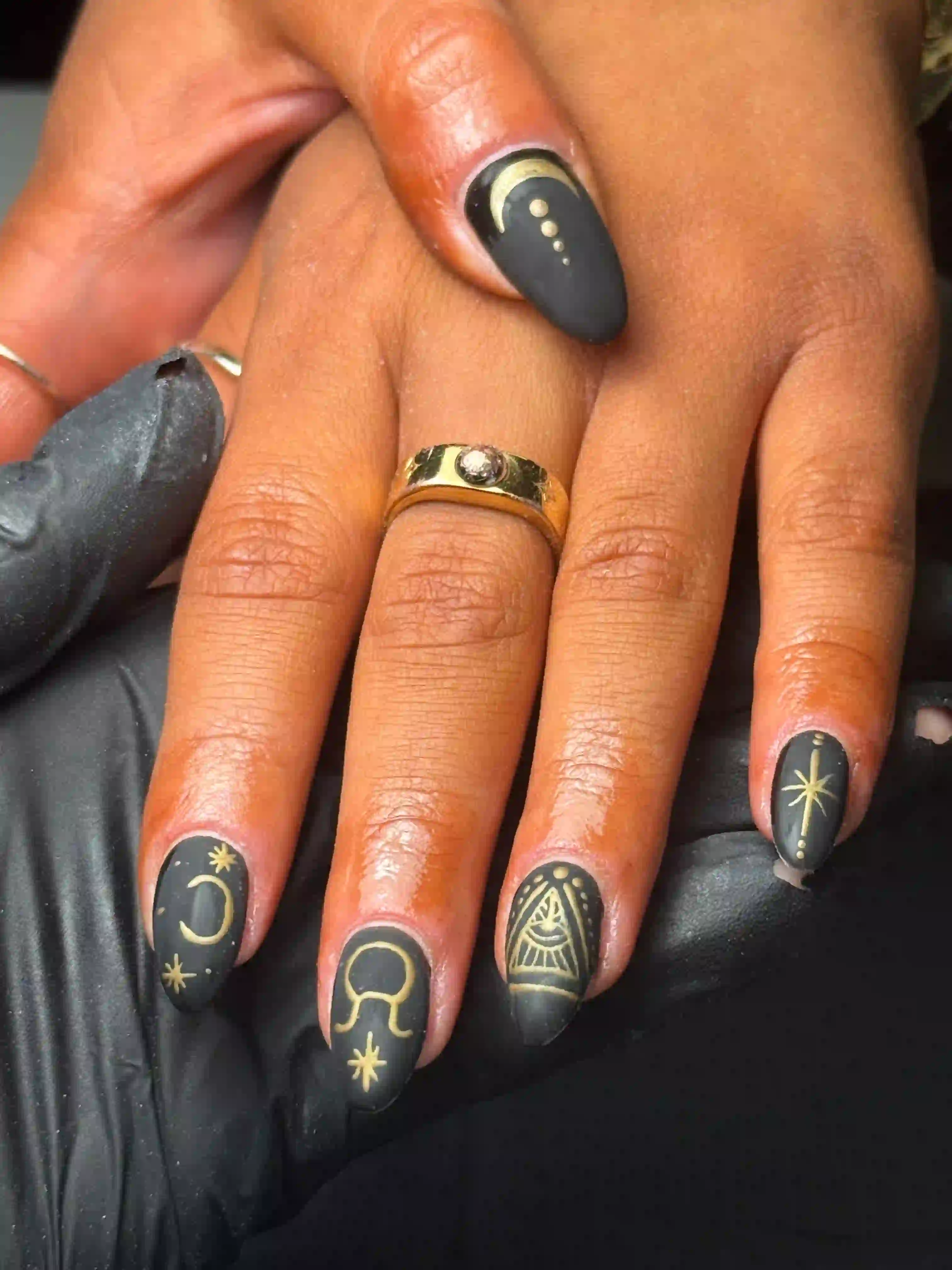 Biab nails by Jodie Leslie