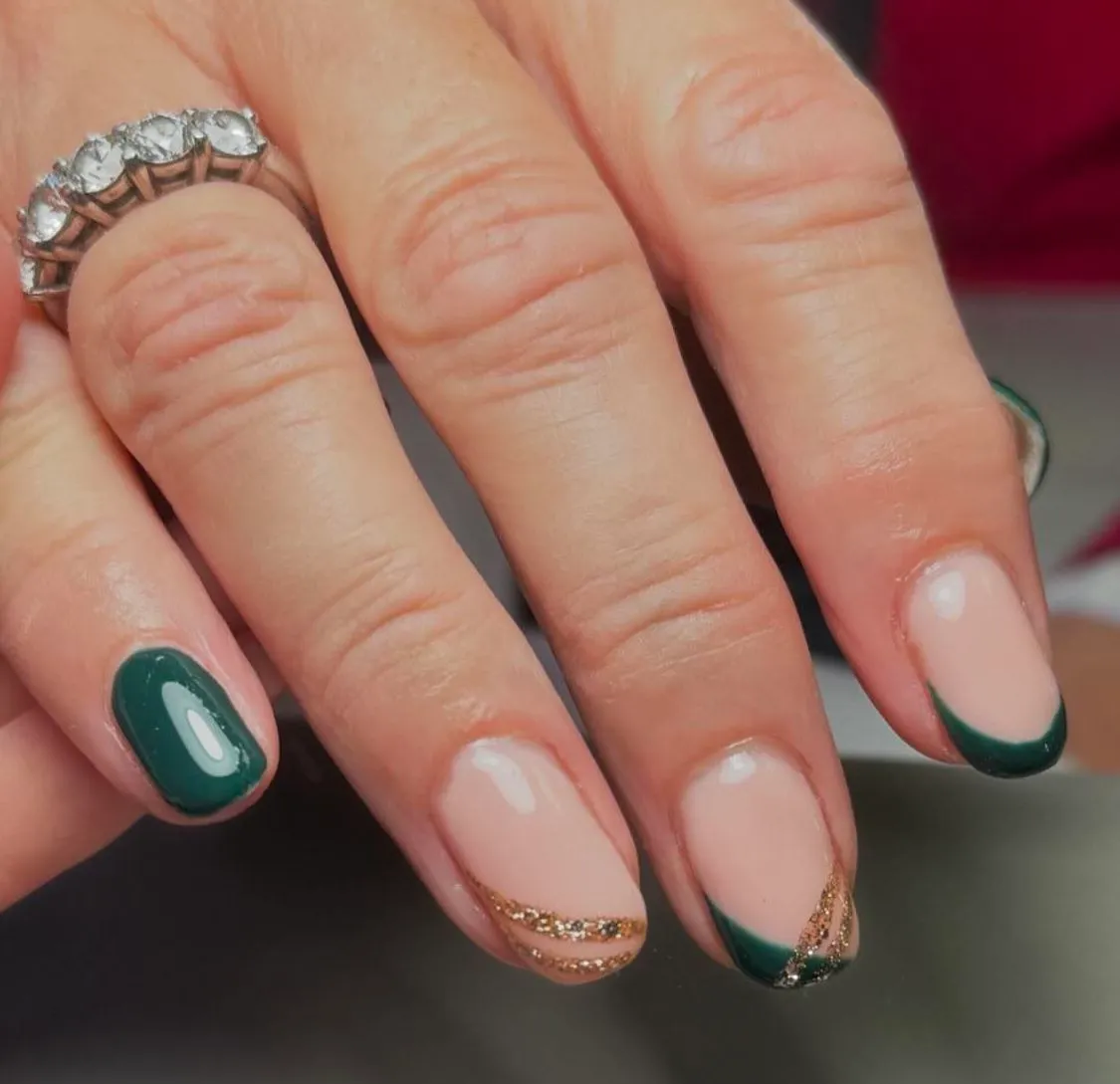 Client with simple nail art by Jodie Leslie.